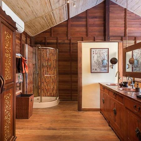 Serendipity Beach Resort Koh Lipe Room photo